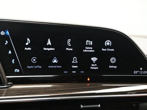 Used 2022 Cadillac Escalade ESV Sport w/ LPO, ONYX Package AWD/4WD image 19