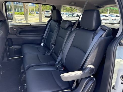 Certified 2024 Honda Odyssey EX-L image 25