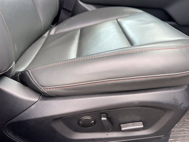 Used 2025 Ford Explorer Active w/ Active Comfort Package AWD/4WD image 12