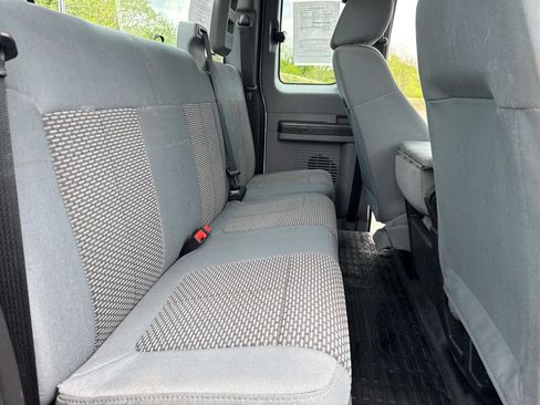 Used 2015 Ford F250 XL w/ Camper Package AWD/4WD image 22