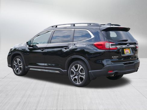 Used 2024 Subaru Ascent Limited w/ Technology Package AWD/4WD image 5