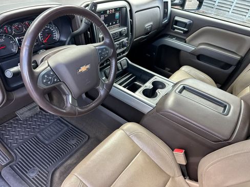 Used 2015 Chevrolet Silverado 2500 LTZ image 11