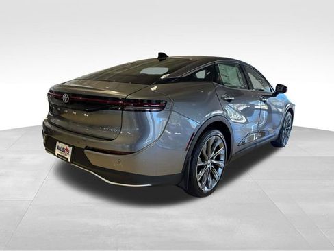 New 2026 Toyota Crown Limited image 8