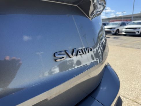 Used 2024 Nissan Rogue SV image 10