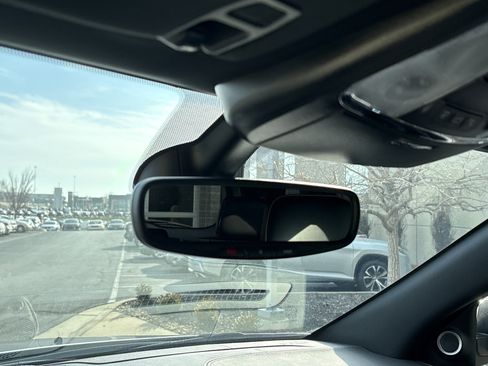 Used 2021 Jeep Grand Cherokee Overland image 27