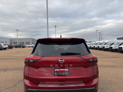 Certified 2026 Nissan Rogue SV image 3