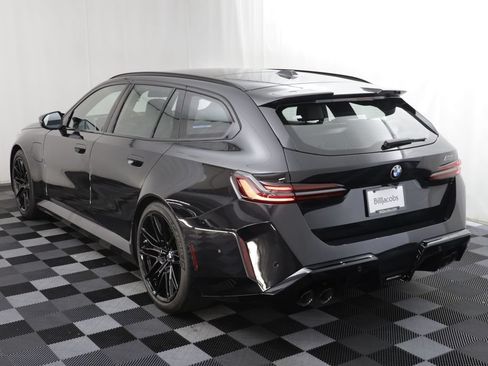 Used 2027 BMW M5 Touring AWD/4WD image 18