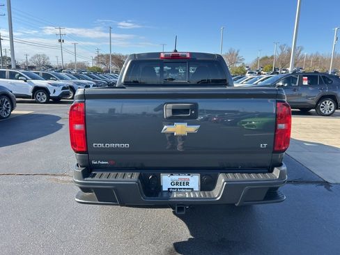 Used 2016 Chevrolet Colorado LT w/ LT Convenience Package image 16