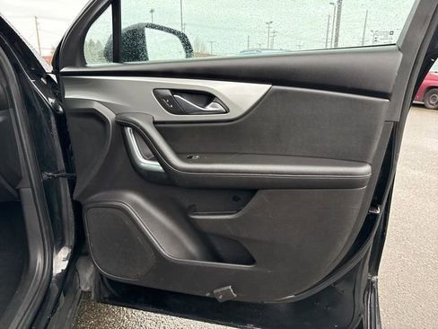 Used 2020 Chevrolet Blazer LT image 16