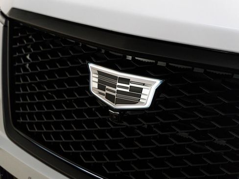 Used 2026 Cadillac Escalade V AWD/4WD image 2