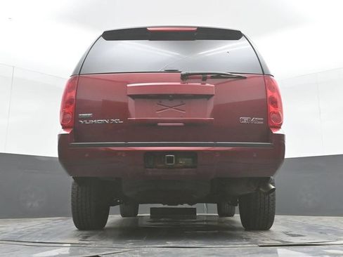 Used 2010 GMC Yukon XL SLT AWD/4WD image 46