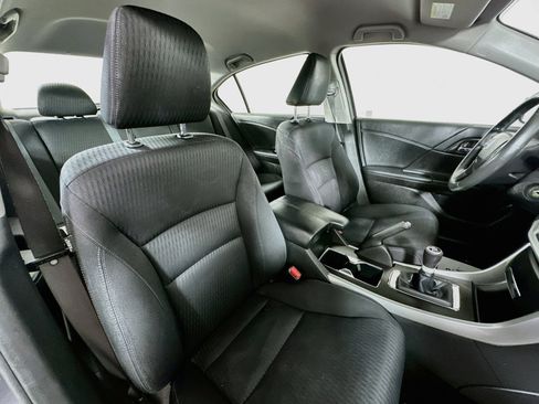 Used 2014 Honda Accord Sport image 25