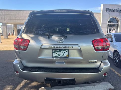 Used 2011 Toyota Sequoia SR5 AWD/4WD image 10