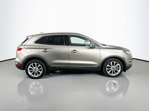 Used 2017 Lincoln MKC Select w/ Select Plus Package image 10