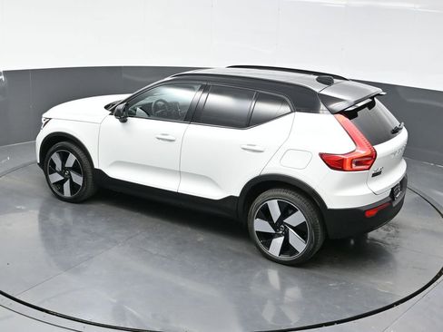 Used 2023 Volvo XC40 Recharge Ultimate w/ Protection Package Premier image 26