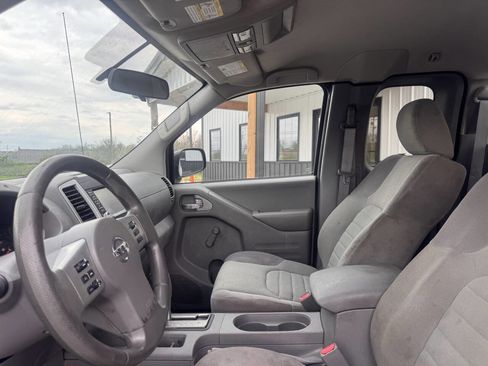 Used 2019 Nissan Frontier S image 14