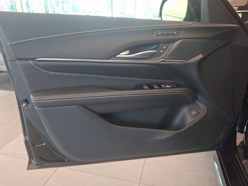 New 2026 Cadillac CT4 V Blackwing w/ Carbon Fiber 1 Package RWD image 10