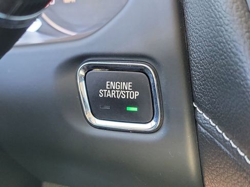 Certified 2023 GMC Acadia SLE image 24