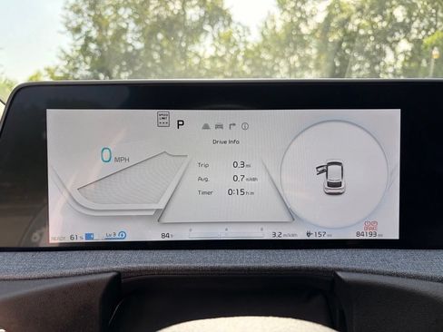 Used 2022 Kia EV6 Wind w/ Wind Technology Package AWD/4WD image 40