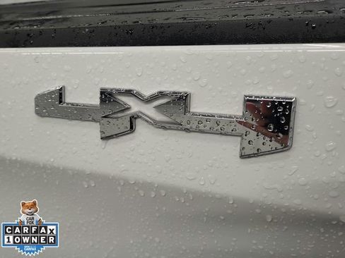 Used 2024 GMC Sierra 1500 SLT image 37