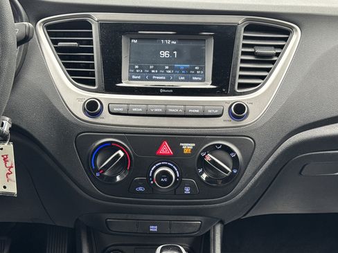 Used 2019 Hyundai Accent SE FWD image 7