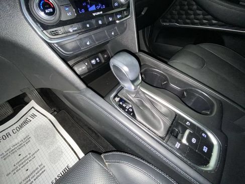 Used 2020 Hyundai Santa Fe SEL FWD image 19