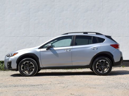 Used 2021 Subaru Crosstrek 2.0i Premium AWD/4WD image 9