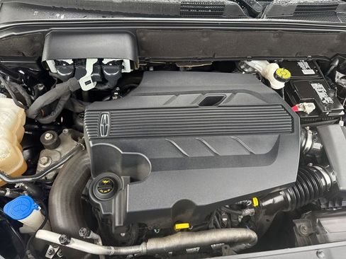 Used 2019 Lincoln Nautilus Reserve w/ Ultimate Package image 53