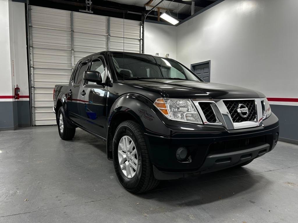 Used 2019 Nissan Frontier SV AWD/4WD image 2