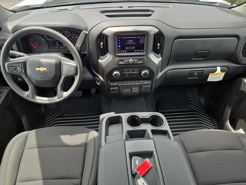 New 2026 Chevrolet Silverado 2500 Custom w/ Custom Value Package AWD/4WD image 20