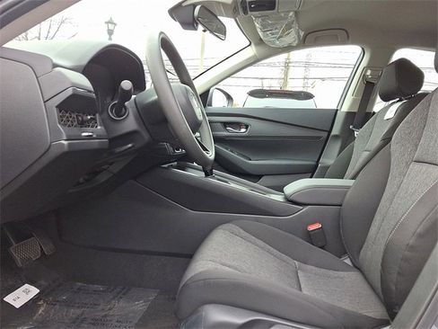 New 2025 Honda Accord LX image 9
