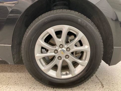 Used 2020 Chevrolet Equinox LT AWD/4WD image 36