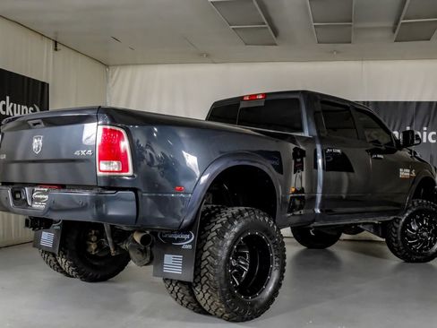 Used 2018 RAM 3500 Laramie w/ Protection Group AWD/4WD image 8