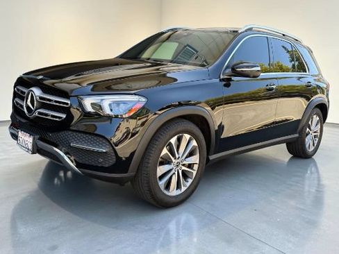 Used 2021 Mercedes-Benz GLE 350 w/ Premium Package image 1