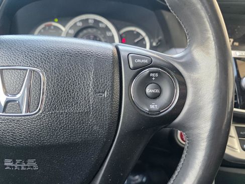 Used 2014 Honda Accord EX-L image 19