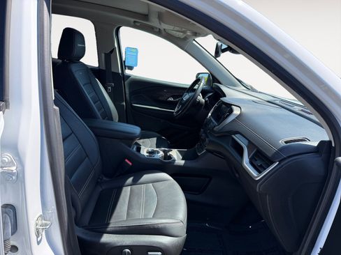 Used 2022 GMC Terrain Denali w/ LPO, 'HIT The Road' Package AWD/4WD image 19