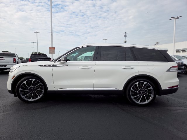 Used 2024 Lincoln Aviator Reserve w/ Equipment Group 201A AWD/4WD image 13