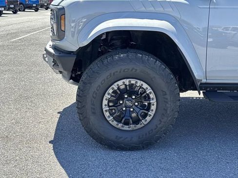 New 2026 Ford Bronco Raptor w/ Interior Carbon Fiber Pack AWD/4WD image 8