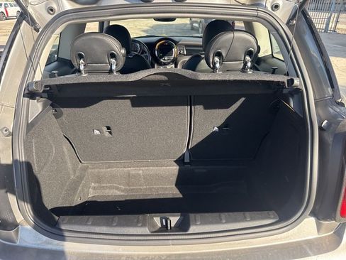 Used 2019 MINI Cooper S w/ Premium Package image 17