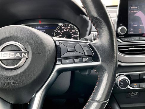 Used 2024 Nissan Altima 2.5 SR image 24