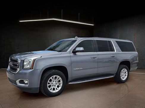 Used 2019 GMC Yukon XL SLT w/ Open Road Package RWD image 3