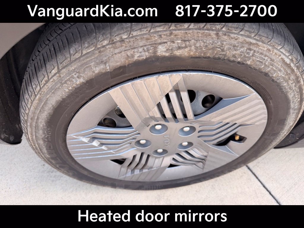 Certified 2025 Kia K4 FWD image 9