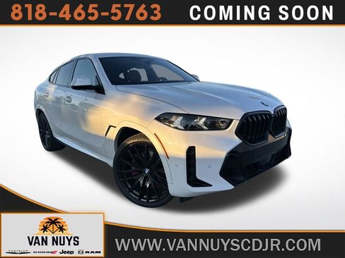 Used 2024 BMW X6 xDrive40i w/ Premium Package AWD/4WD image 1