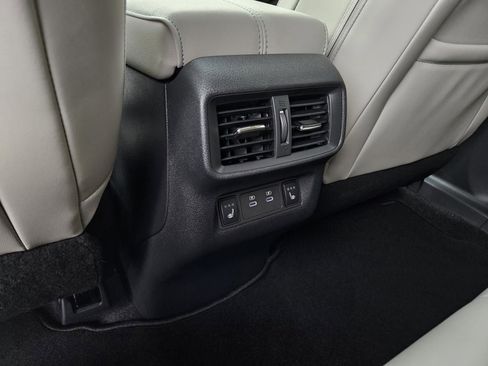 New 2026 Nissan Murano Platinum image 15