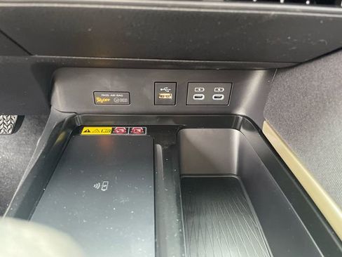 New 2026 Toyota Camry LE image 32