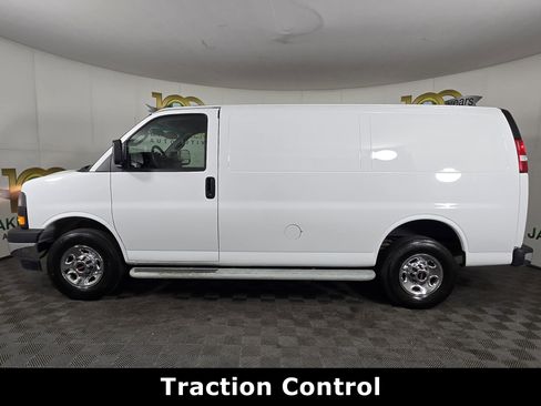 Certified 2023 GMC Savana 2500 Work Van w/ Driver Convenience Package image 4