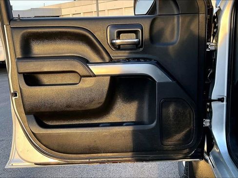 Used 2017 Chevrolet Silverado 2500 LT image 19