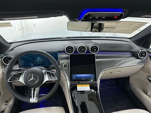 New 2026 Mercedes-Benz GLC 300 image 20