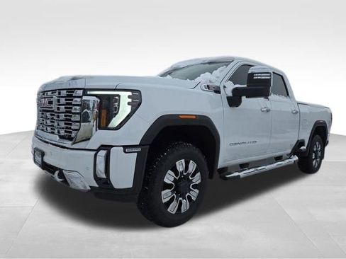 New 2025 GMC Sierra 3500 Denali w/ Technology Package image 5