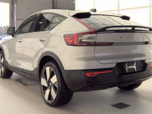 Used 2023 Volvo C40 P8 Recharge Ultimate AWD/4WD image 4